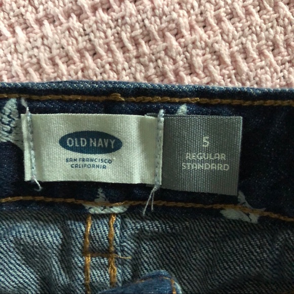 2 pairs of girls shorts. Size 5 - Picture 6 of 7